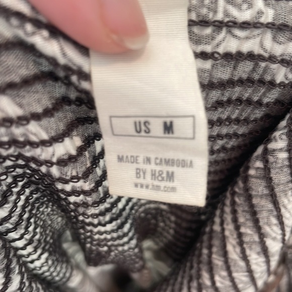 L.O.G.G. Hawaiian print sleeveless dress maxi length women size medium - Picture 9 of 9